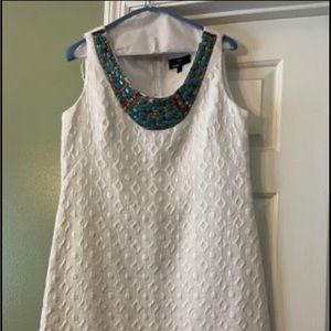 Ronni Nicole comfy dress with beautiful neckline